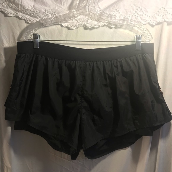 216.  Champion layered shorts by Anna Kaiser. Size 2XX - Picture 3 of 12